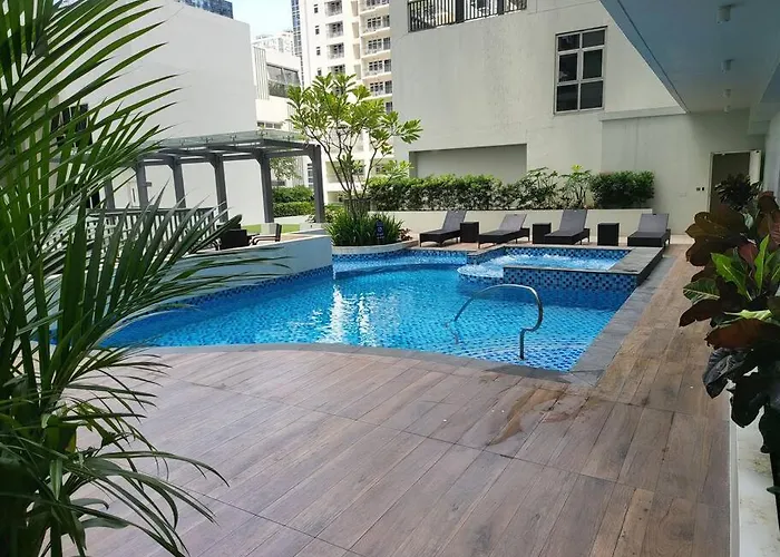 Apartamento Luxury @ Bgc Sleeps 6 Comfortably Fast Wifi Pool! *