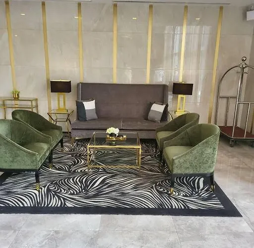 Apartamento Luxury @ Bgc Sleeps 6 Comfortably Fast Wifi Pool! *