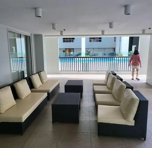 Apartamento Luxury @ Bgc Sleeps 6 Comfortably Fast Wifi Pool!