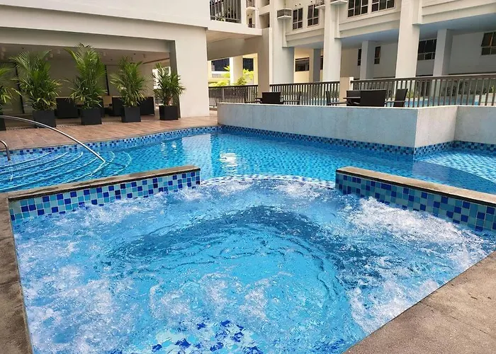 Apartamento Luxury @ Bgc Sleeps 6 Comfortably Fast Wifi Pool! Manila